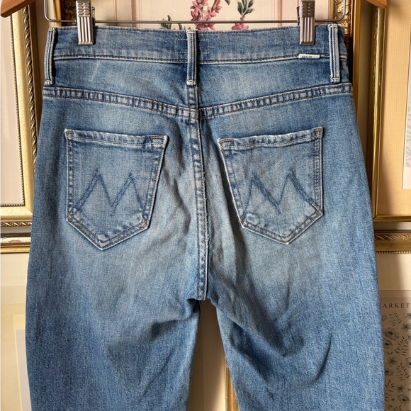 MOTHER the Insider High Rise Crop Step Fray Bootcut Jeans in Scenic Route 25 - Picture 9 of 13